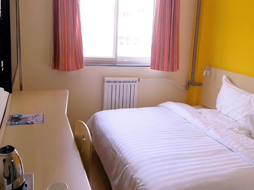 7 Days Inn Luzhou Commercial Pedestrian Street Center Экстерьер фото