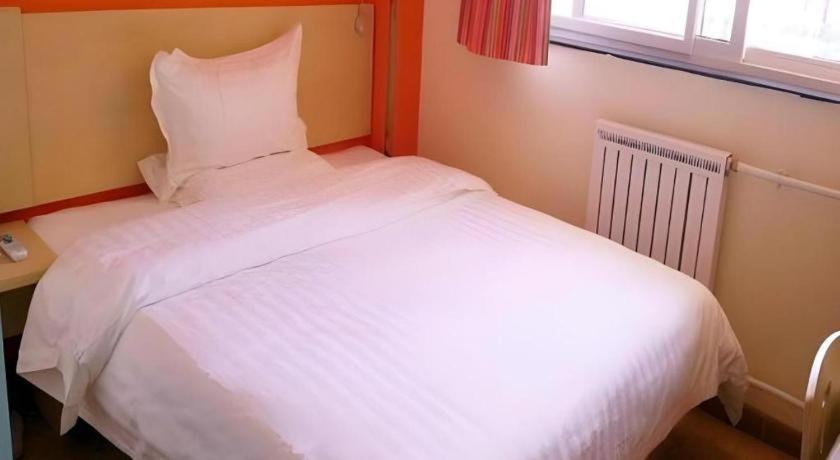 7 Days Inn Luzhou Commercial Pedestrian Street Center Экстерьер фото