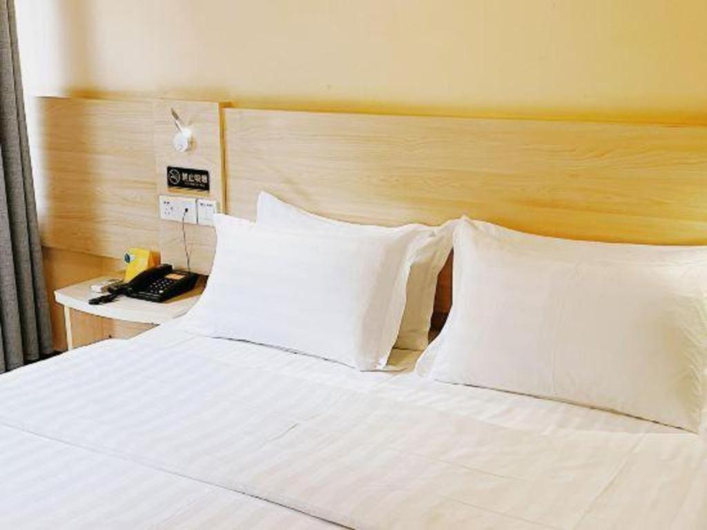 7 Days Inn Luzhou Commercial Pedestrian Street Center Экстерьер фото