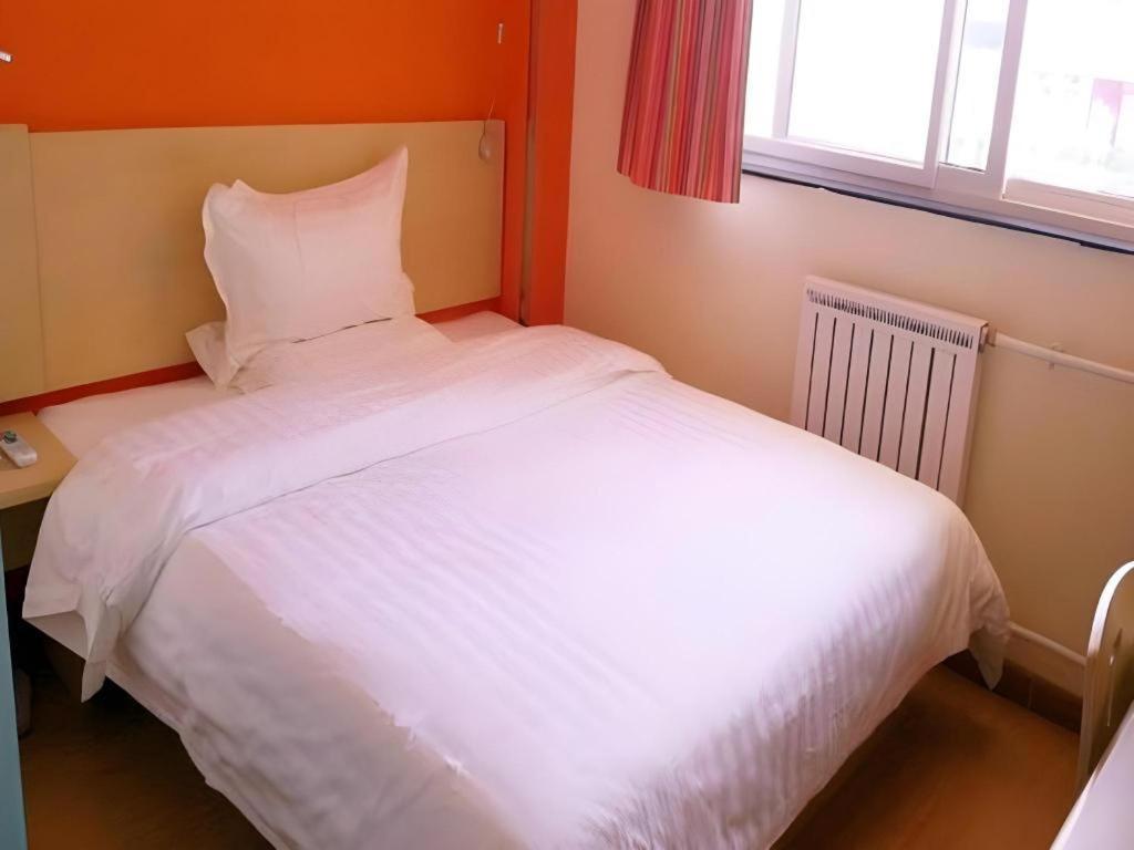 7 Days Inn Luzhou Commercial Pedestrian Street Center Экстерьер фото